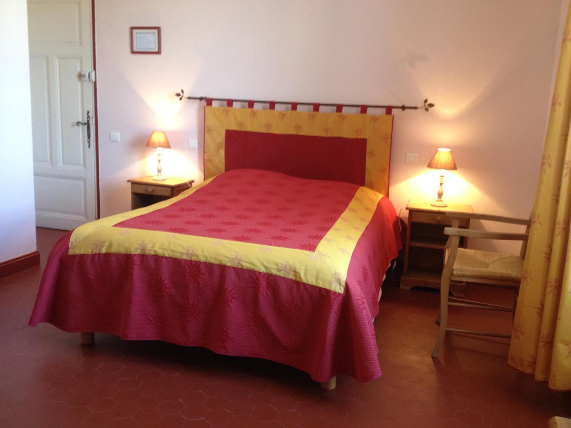 Mas La Cigaliere Bed & Breakfast Venasque Exterior photo