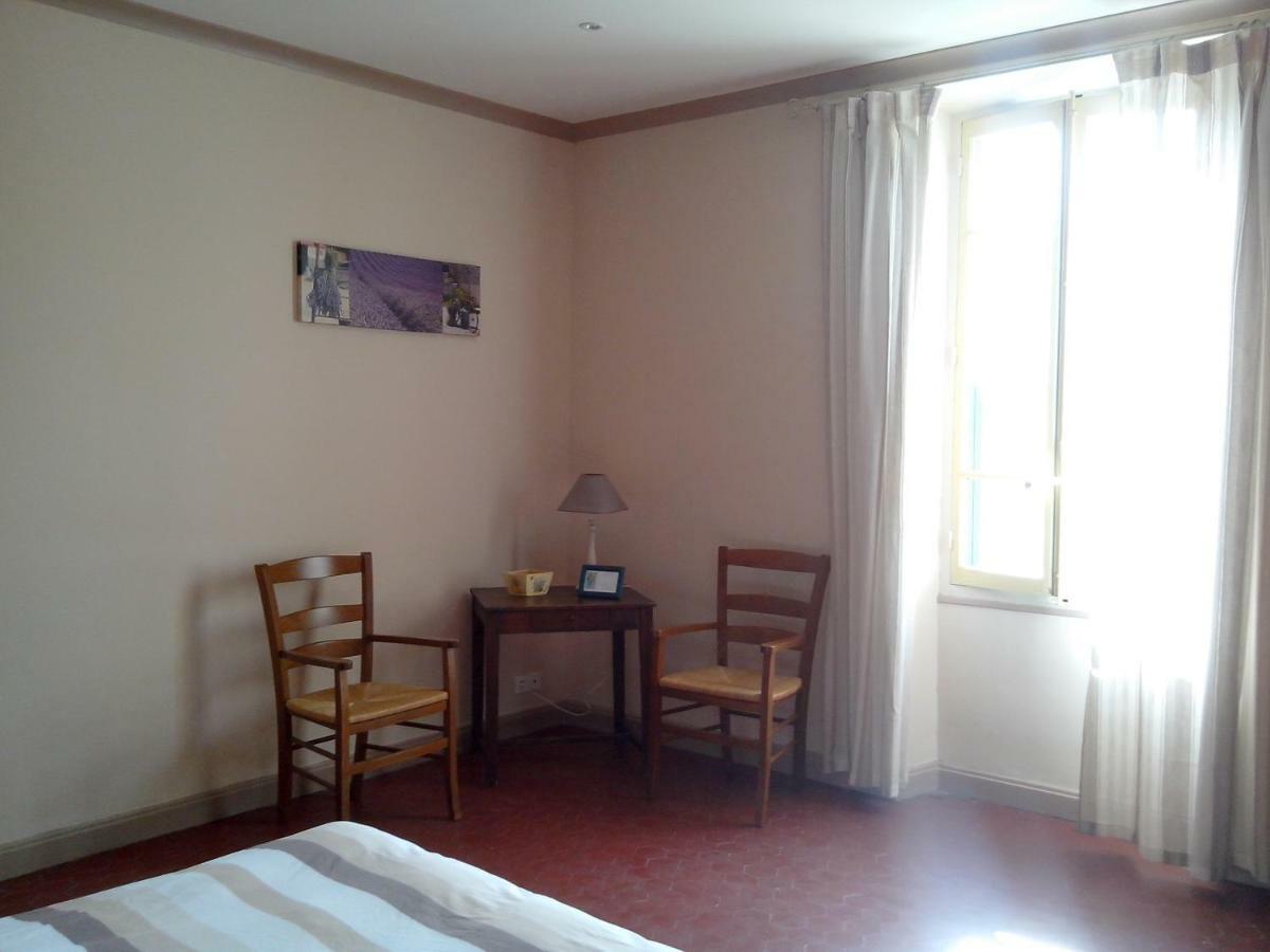 Mas La Cigaliere Bed & Breakfast Venasque Exterior photo